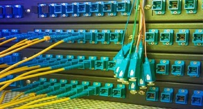 8 تفاوت بین کابل DSL، Ethernet و کابل فیبر نوری